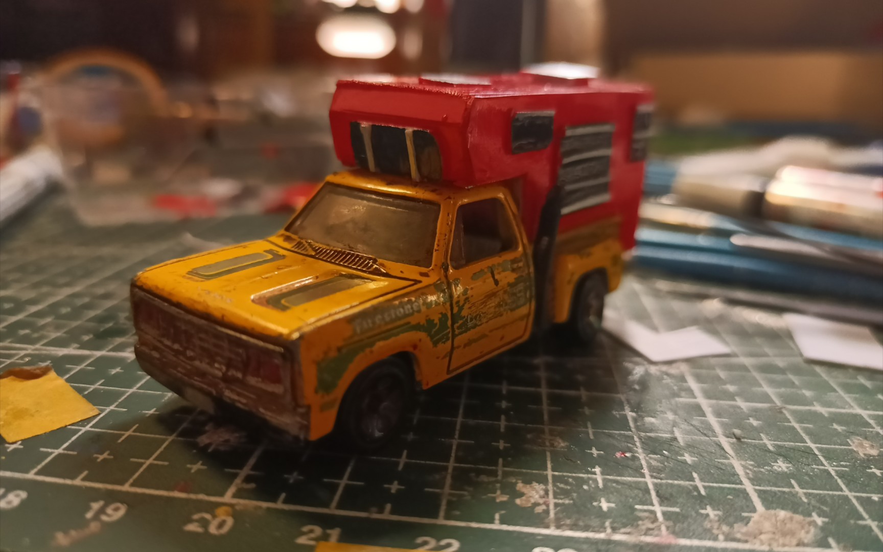 【风火轮】克莱勒斯皮卡改装背驮式房车_哔哩哔哩_bilibili