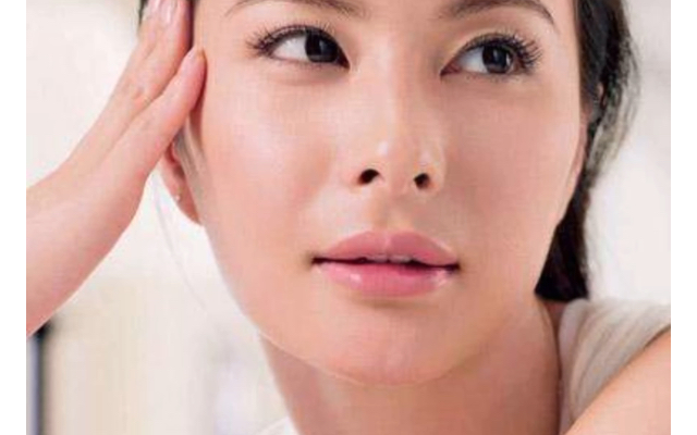 麻衣神相《人中相法》,邪念正念一念之间.