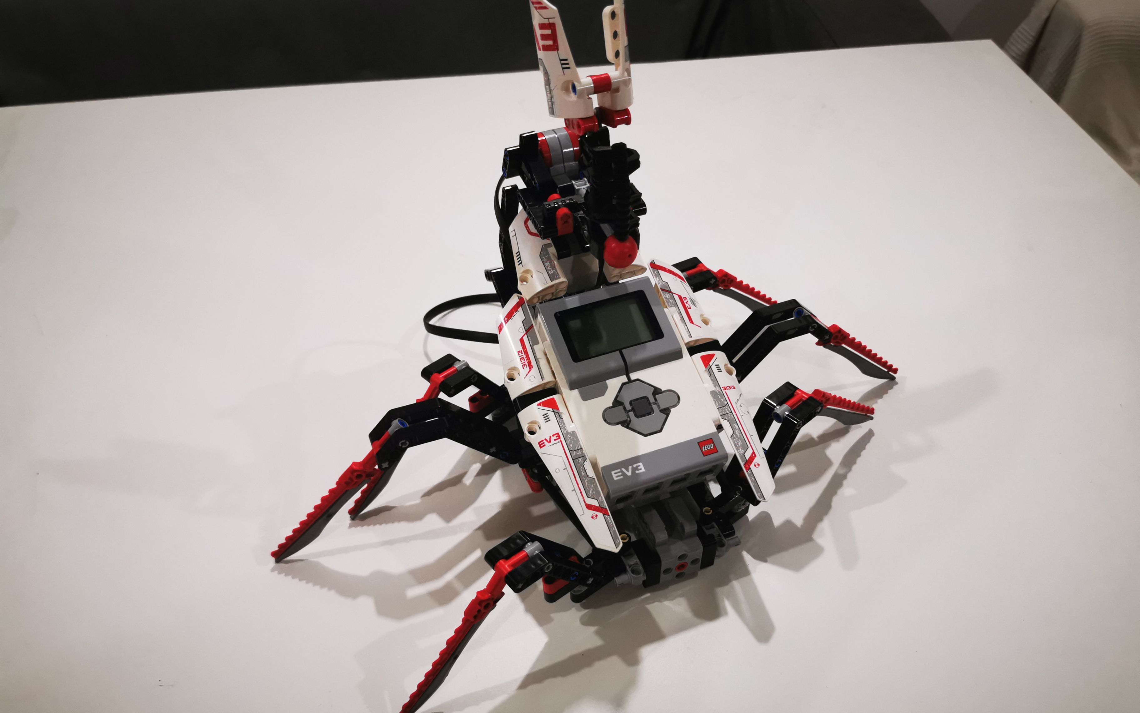 第三课 蜘蛛战车 part2 底座以及整体逻辑