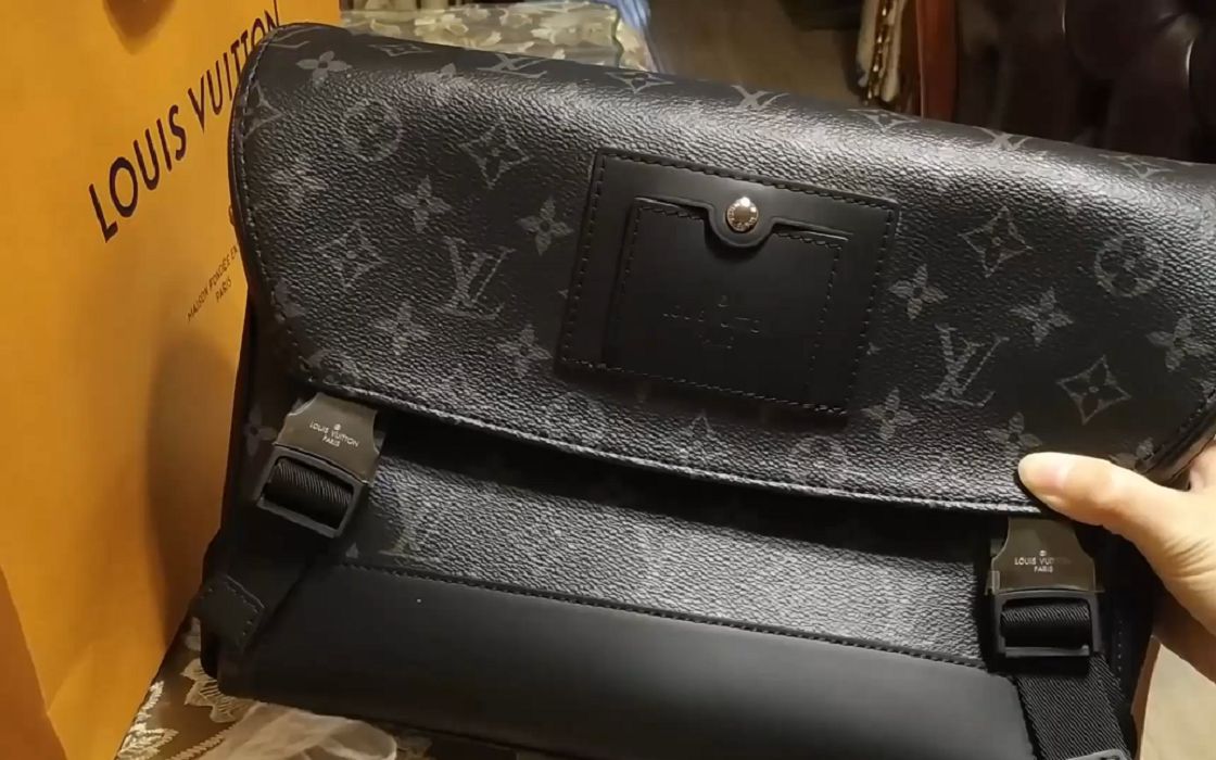 [图]【开箱】LV Voyager 小号邮差包