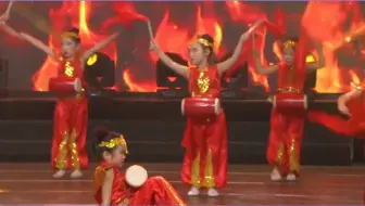 幼儿舞蹈 少儿舞蹈 舞蹈剧目 元旦舞蹈 幼儿园六一舞蹈 元旦舞蹈。喜庆哈哈