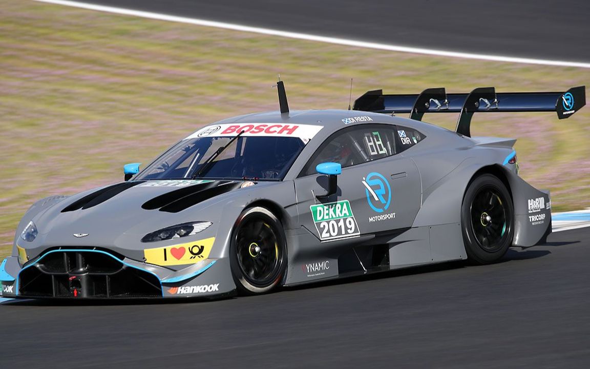 aston martin vantage dtm