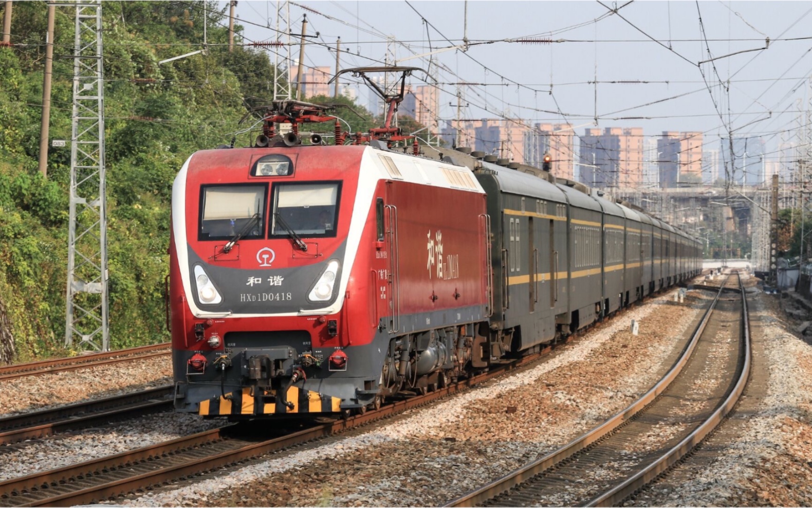 【京广线】客车z138通过京广线k1612 050,广铁广段hxd1d0418