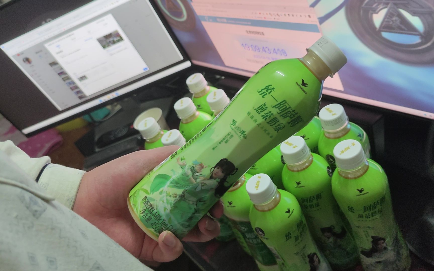 【开箱】尊伟统一阿萨姆煎茶奶绿450毫升x15瓶