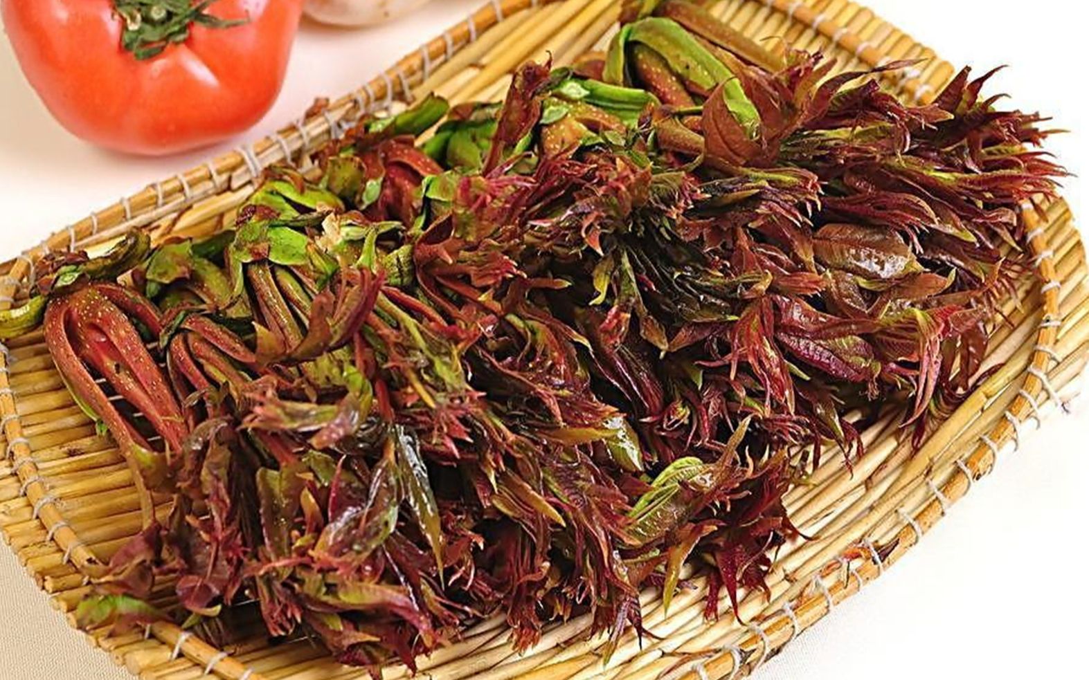 这才是香椿最美味的做法,鲜香美味,营养又解馋