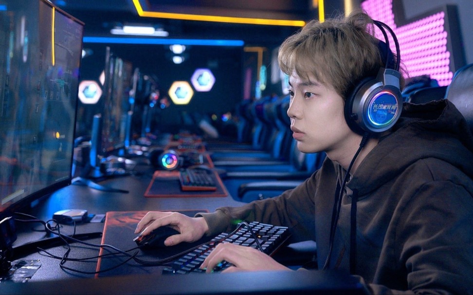 【陈死狗】一只紫色狗狗的日常