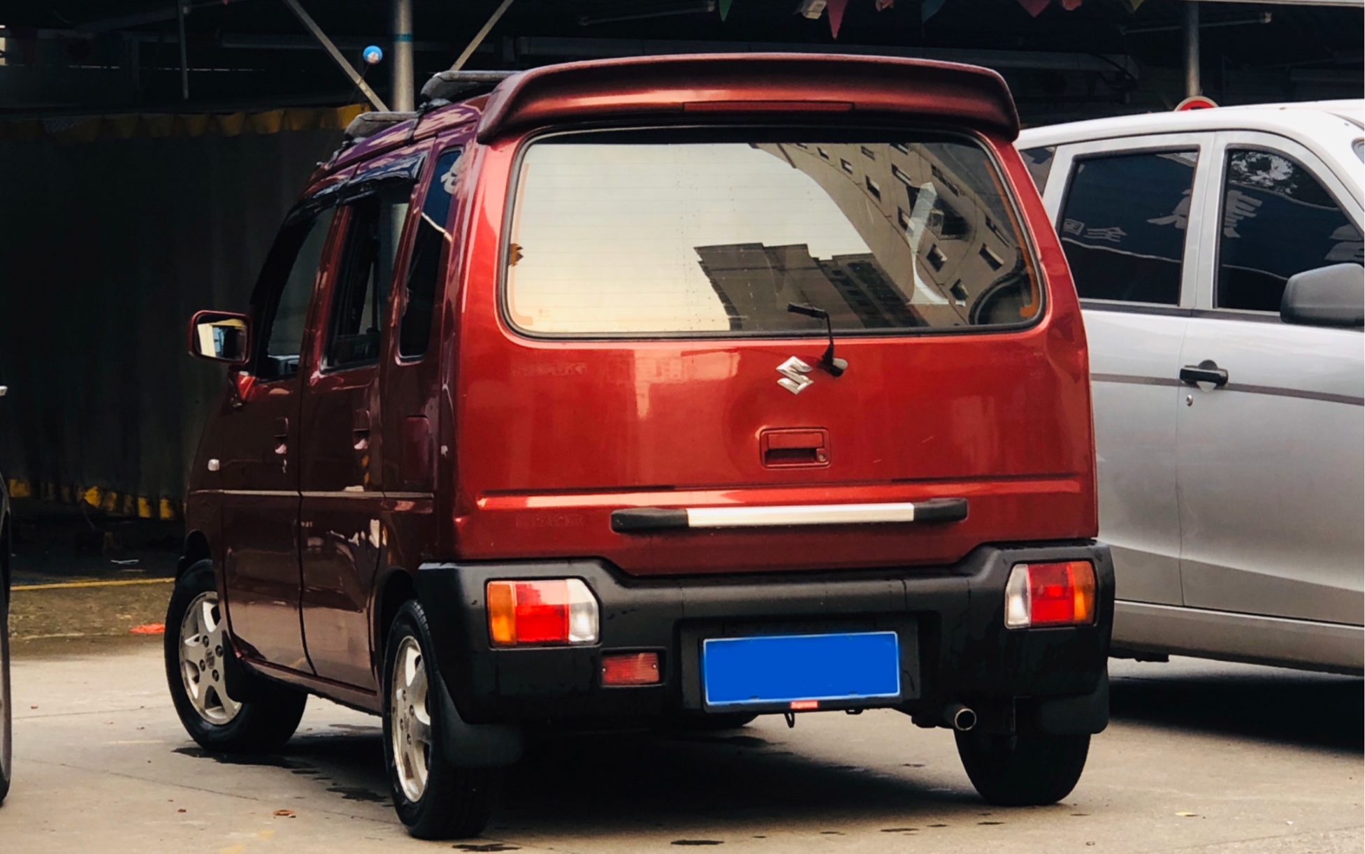 给小北斗星加装行李架