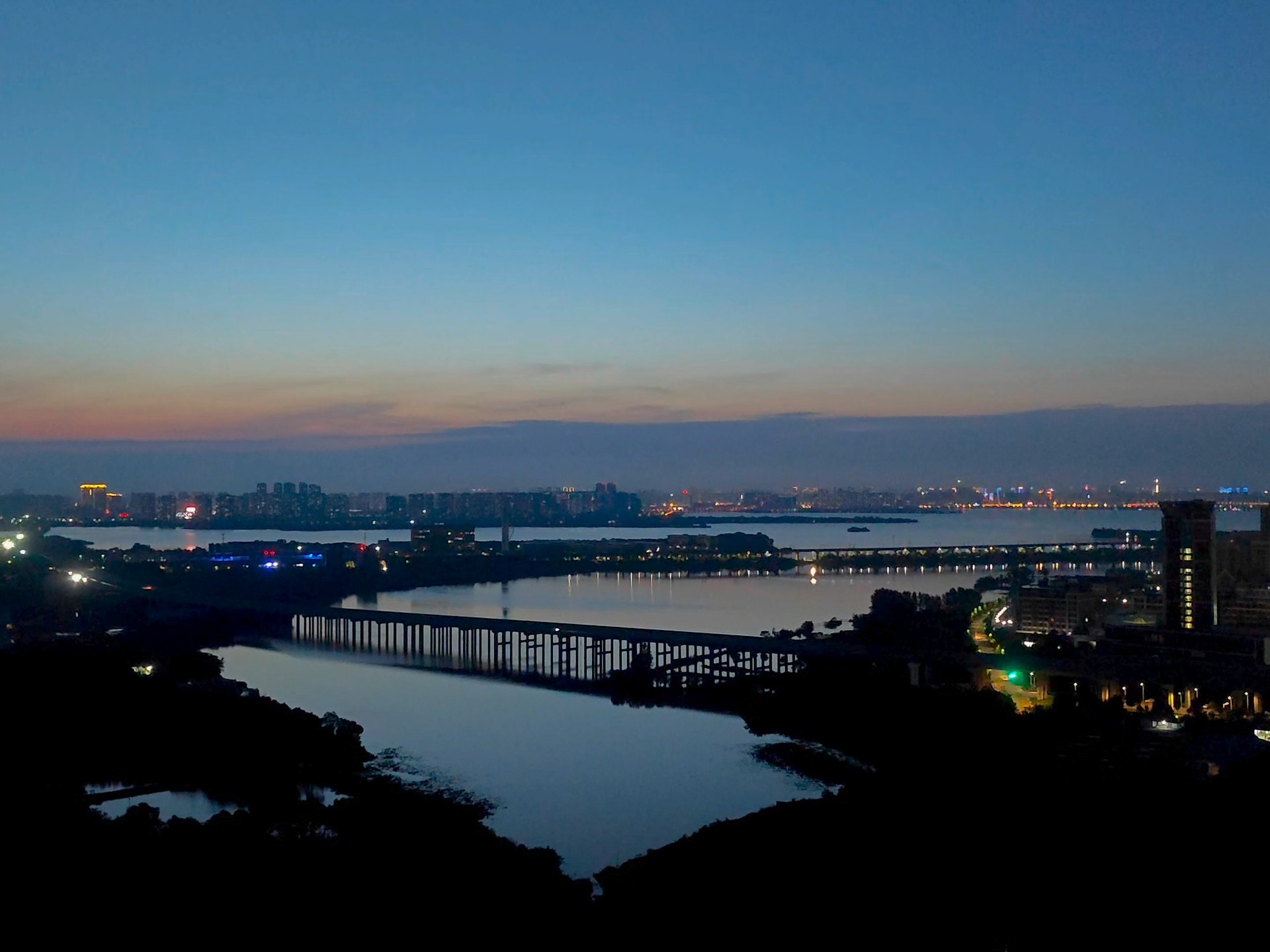 武汉江夏城市风景