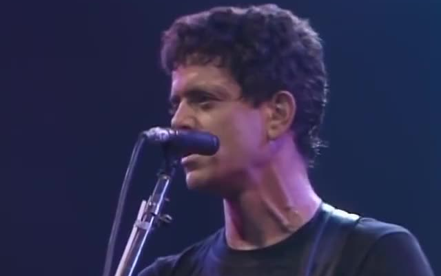 [图]【Lou Reed】-Satellite Of Love（1984年现场版）