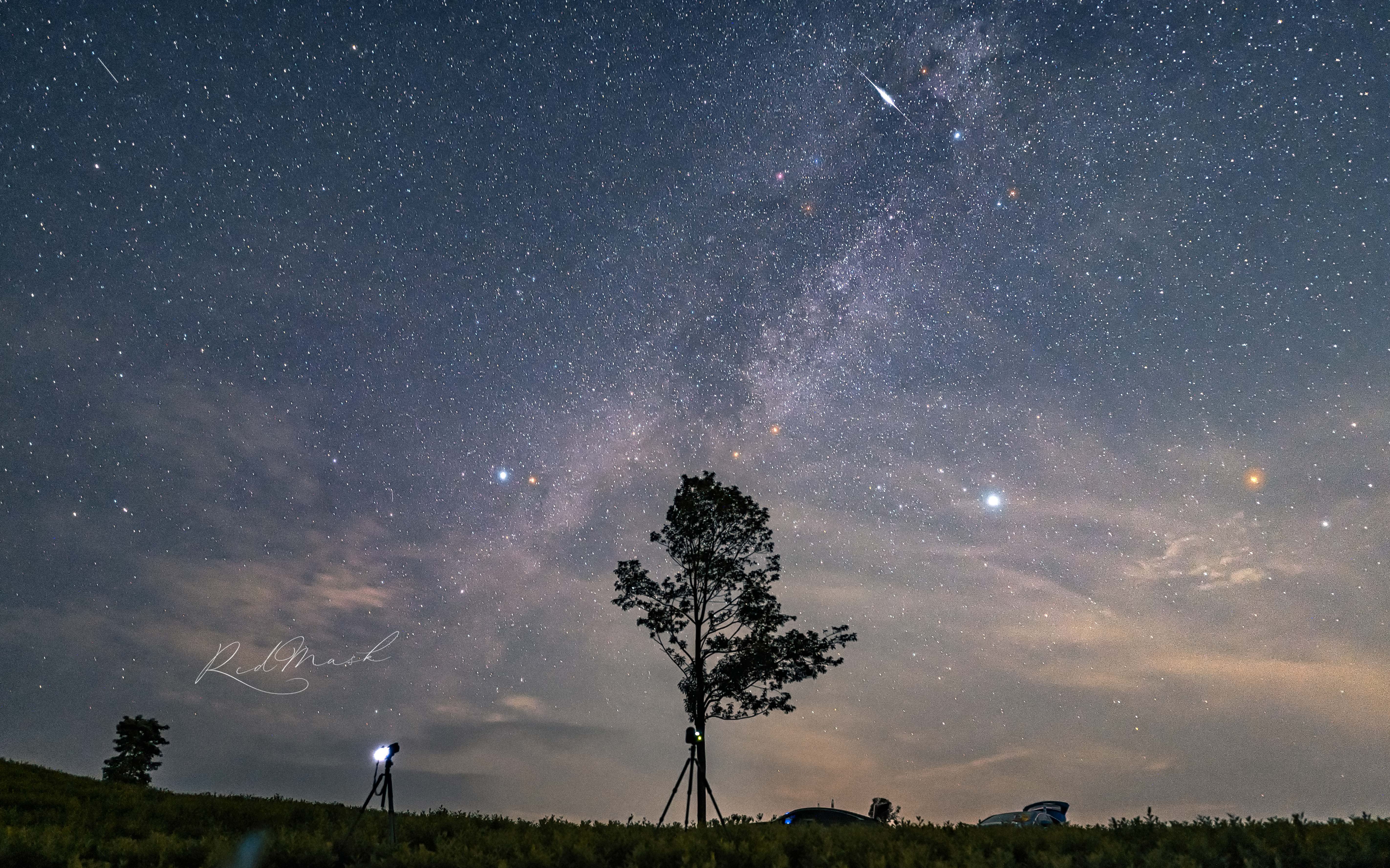 【银河延时摄影4k】茶园上空的梦幻星空 索尼a7m3一生难得一见的彗星