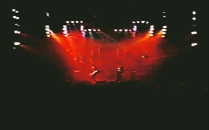 B'z - LIVE-GYM #00 OFF THE LOCK_哔哩哔哩_bilibili
