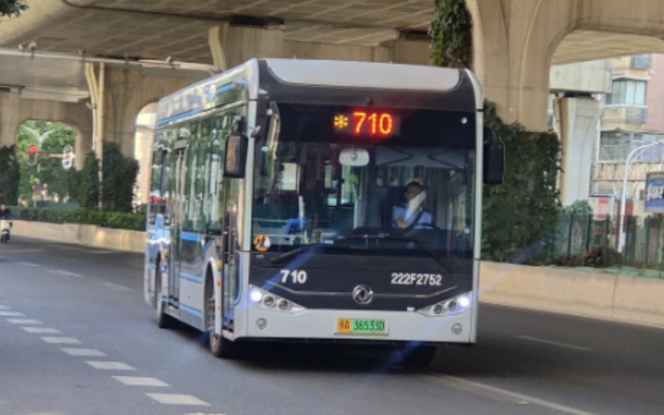 武汉608公交车图片