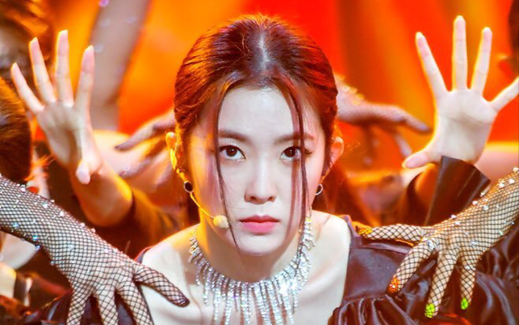 红贝贝小分队裴珠泫直拍之夺心monster