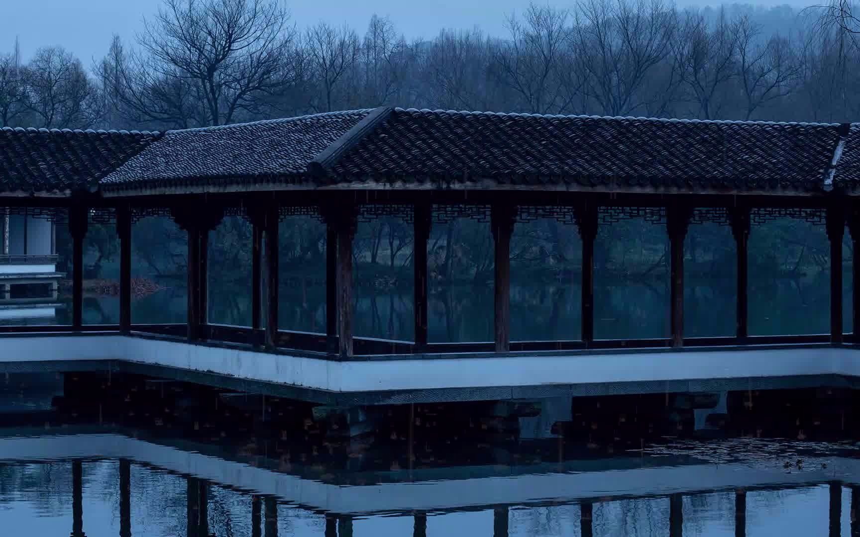 [图]继续在西湖看雨 烟雨江南 一小时白噪音