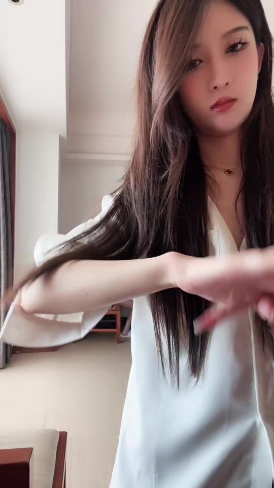 虎牙直播-集梦小岩【1995】-2022-10-30