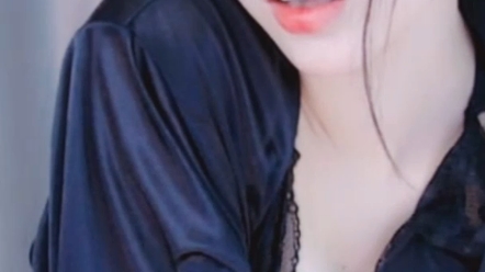 【斗鱼-辣条条】竖屏-太性感了,拿好纸巾7