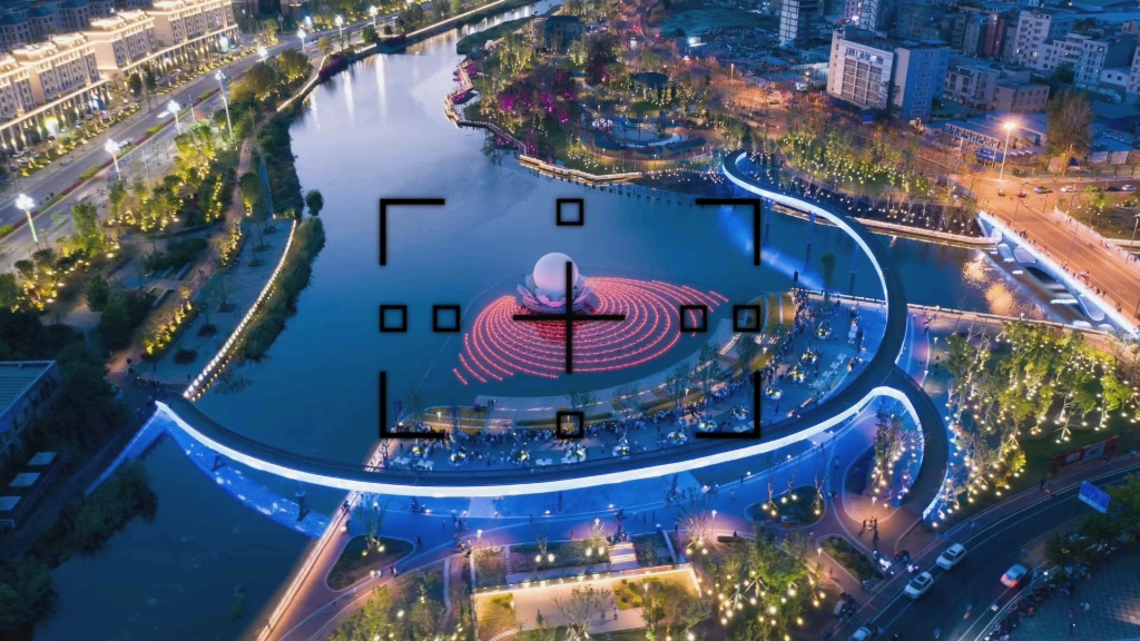 白天不懂夜的美——西昌月亮湖公园