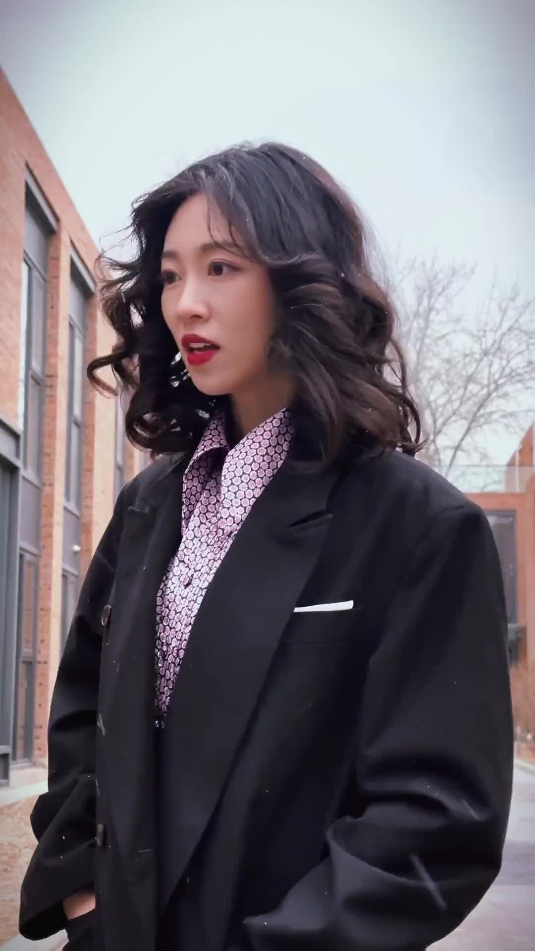 北京又下雪啦拿手机录一段邝美云寂寞的风粤