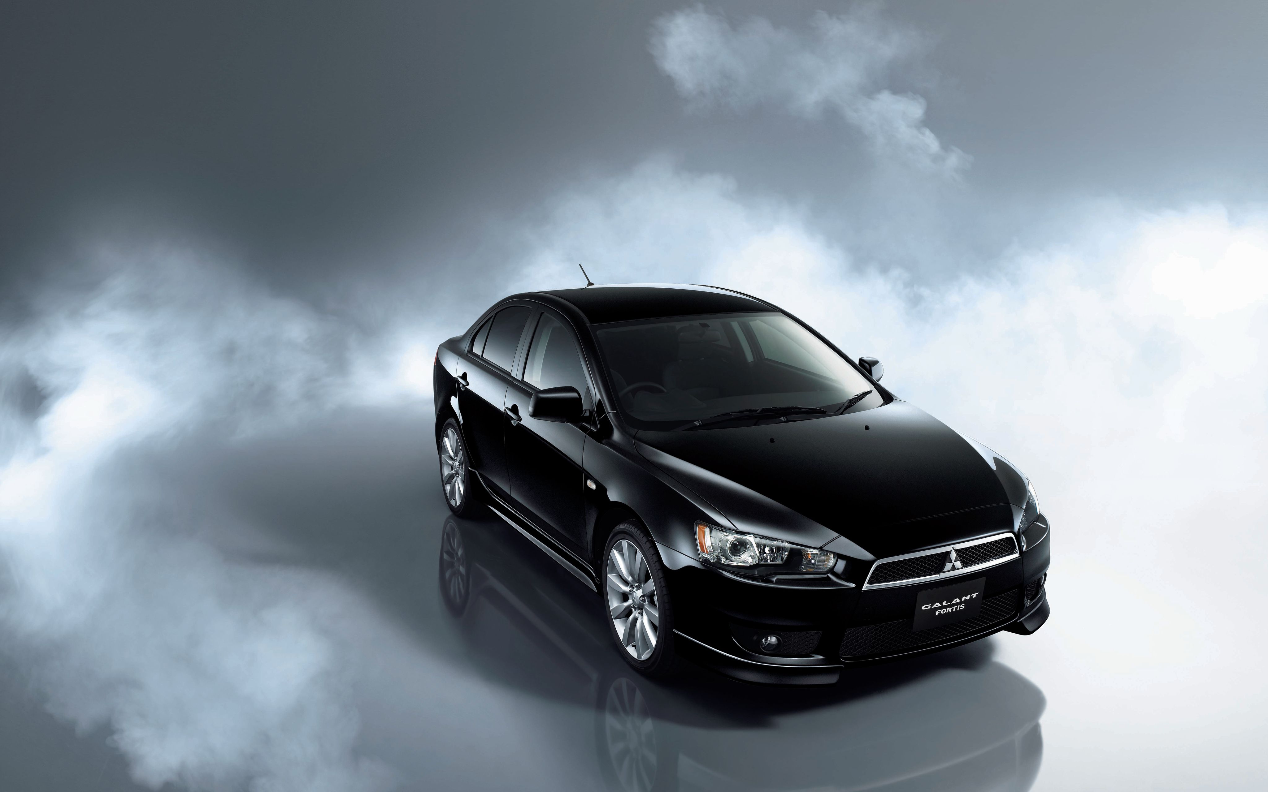 优酷搬运2007年日本三菱戈蓝风迪思电视广告