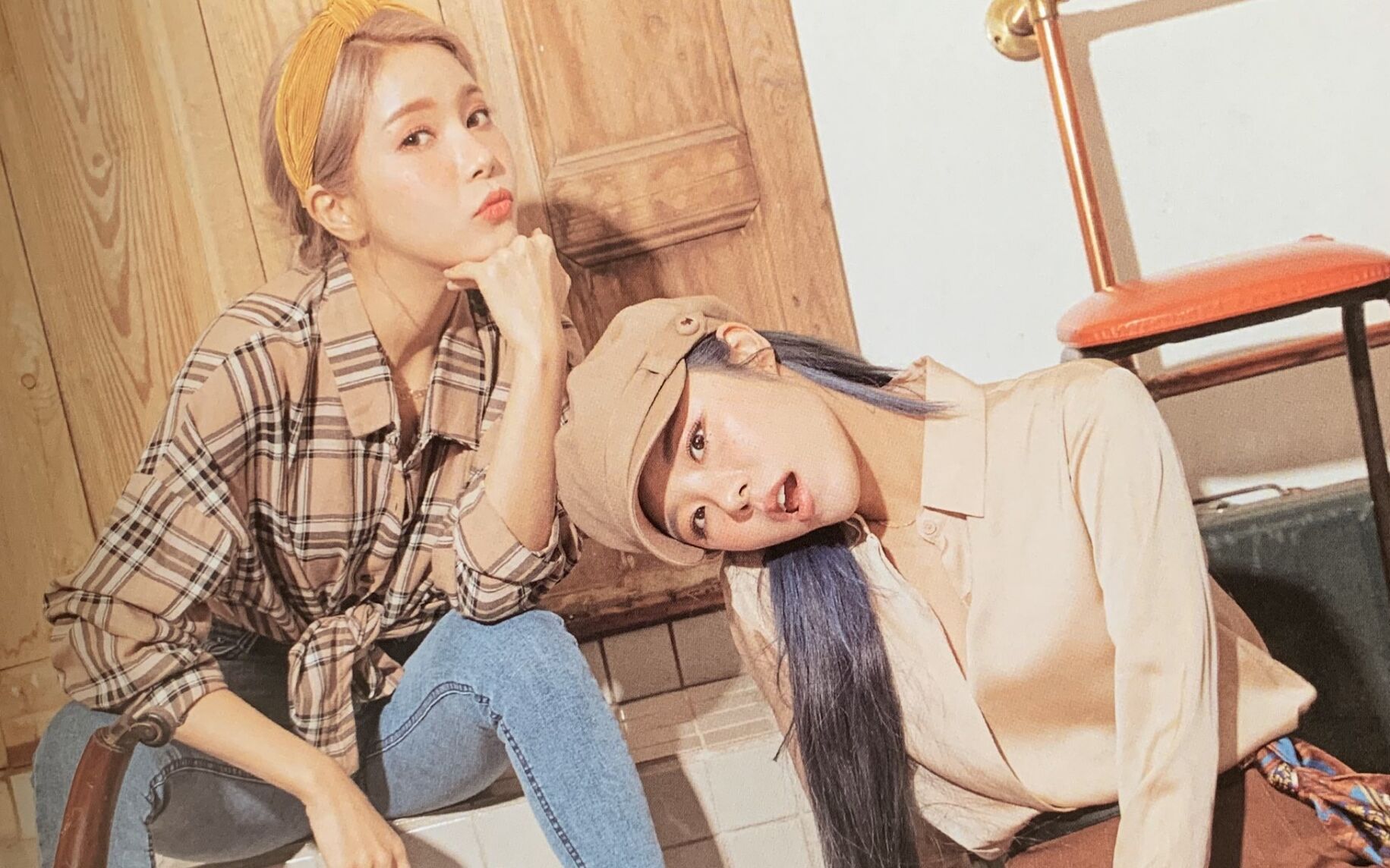 【天使line】【wheesun】两个待在一起就只会笑的小朋友_哔哩哔哩 (゜