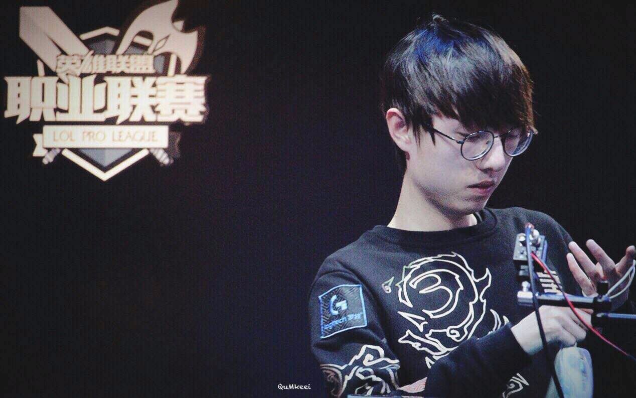 【刘世宇mlxg麻辣香锅21岁生贺视频】——youre burning with the