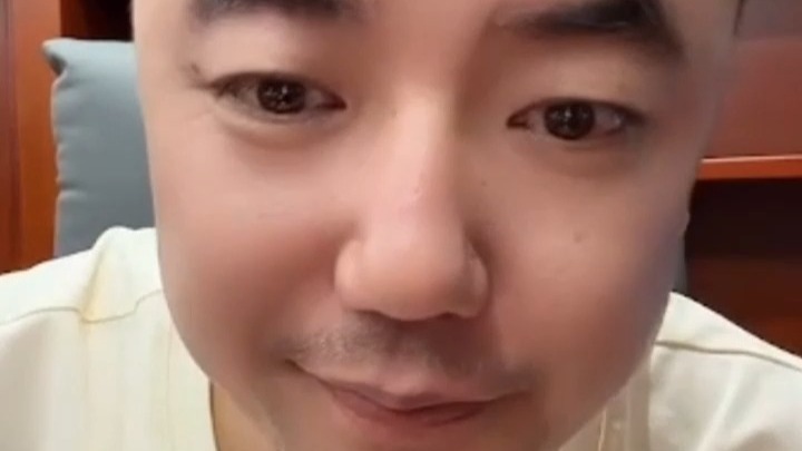 七哥 8月1日 无广
