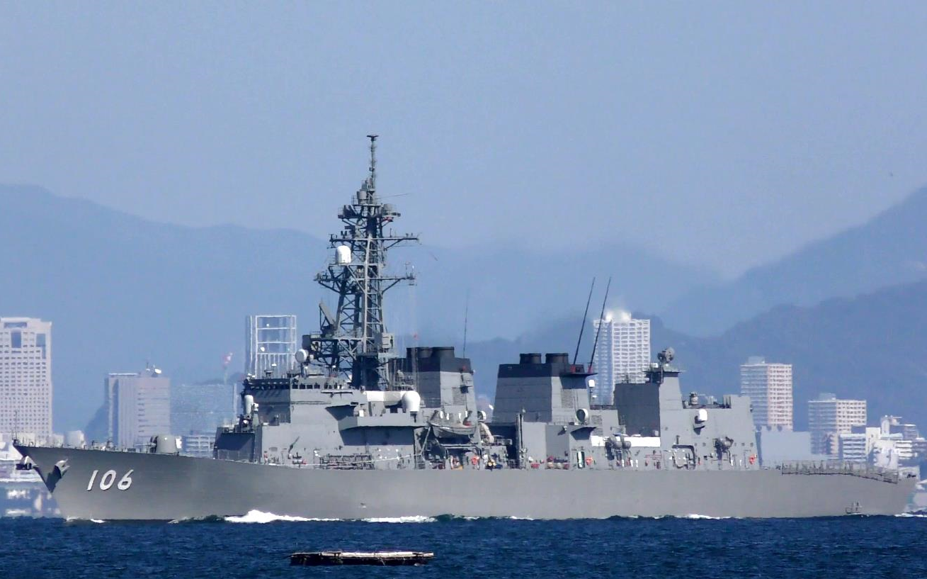 【海上自卫队】村雨级驱逐舰"五月雨"号(dd-106)航行在江田岛市(2020