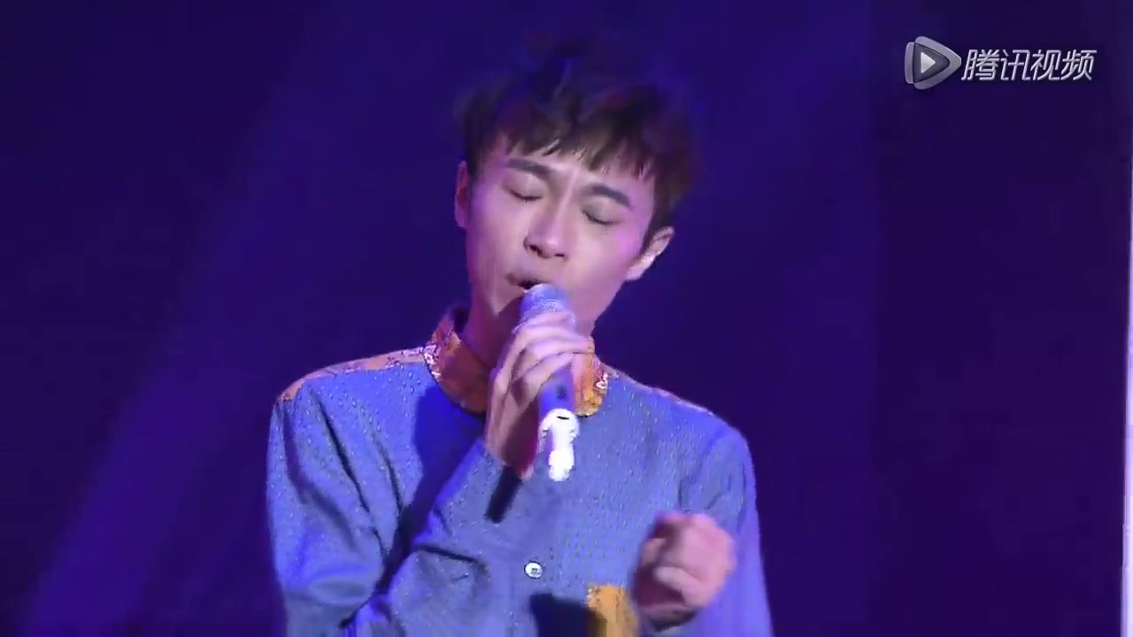 [图]吴青峰-关于我爱你（成都920LIVEHOUSE）