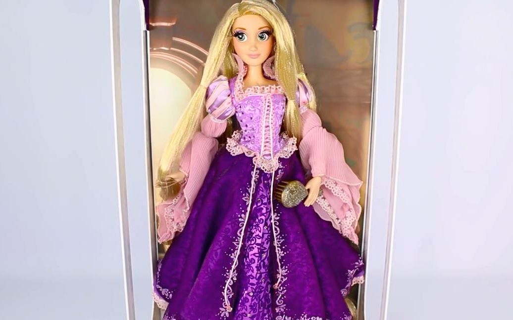 迪士尼限量版17寸长发公主乐佩娃娃开箱