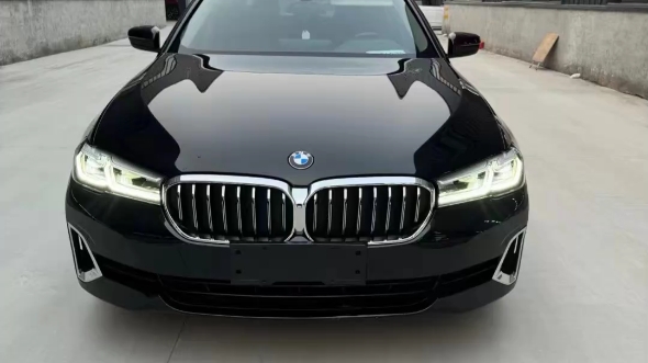 72w,21年新款宝马525li,2.0t自动至尊商务动感型