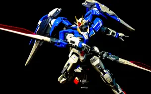 Download Video: 【解压】【拼装过程】万代 RG 18 模型 OO RAISER 00R 高达 升降机 双零