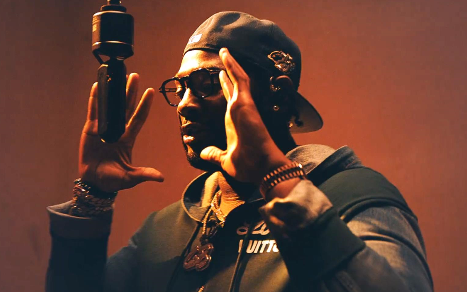 【欧美嘻哈现场】peezy做客vevo ctrl,现场演唱新歌《intro》