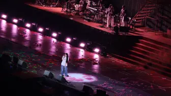 240922 IU 上岩安可演唱会《Strawberry moon》