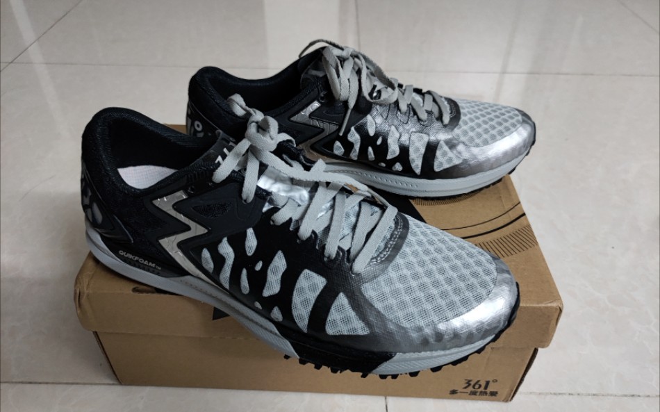 209入手的361°国际竞速跑鞋