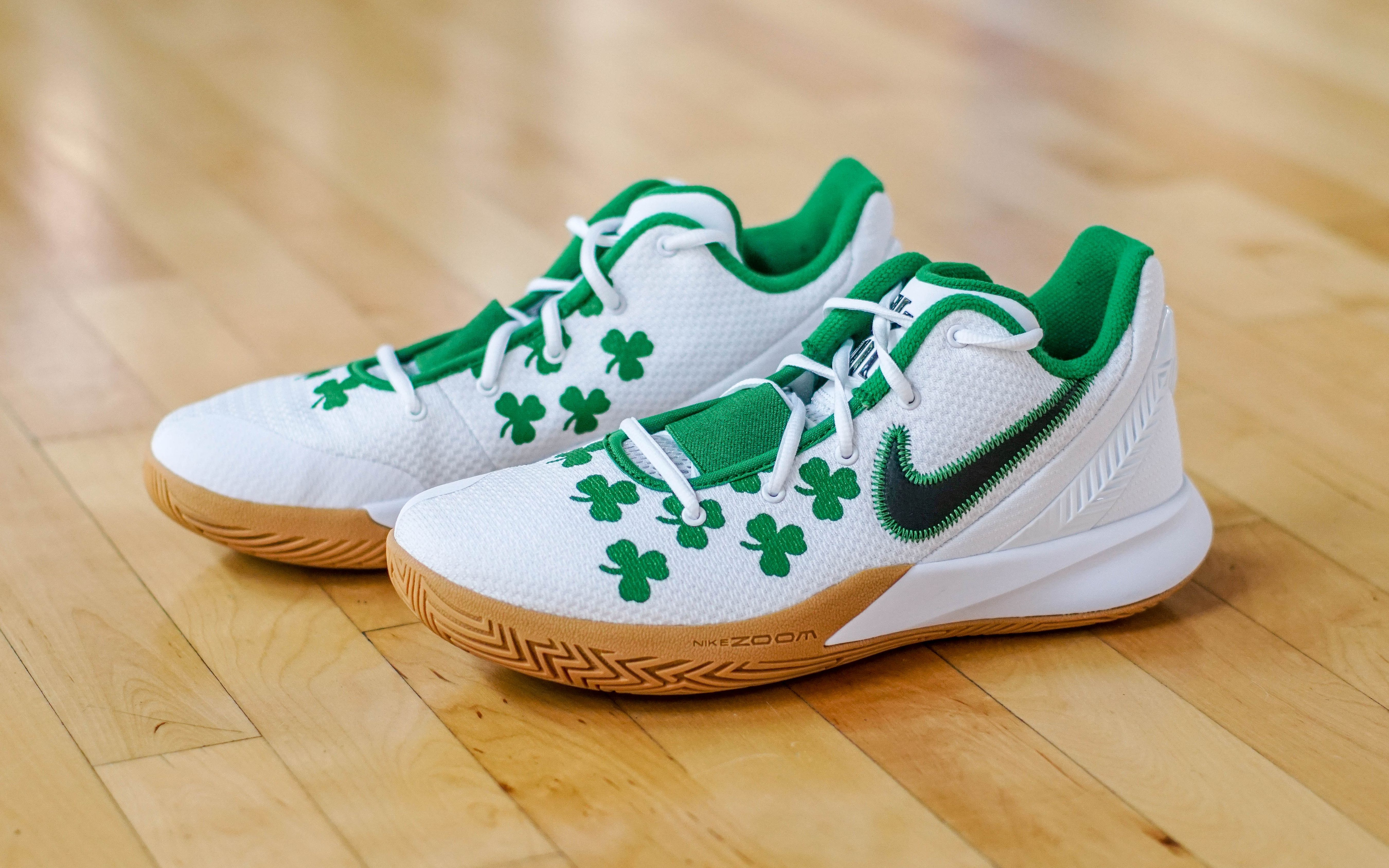 球鞋90秒丨nikekyrieflytrap286期