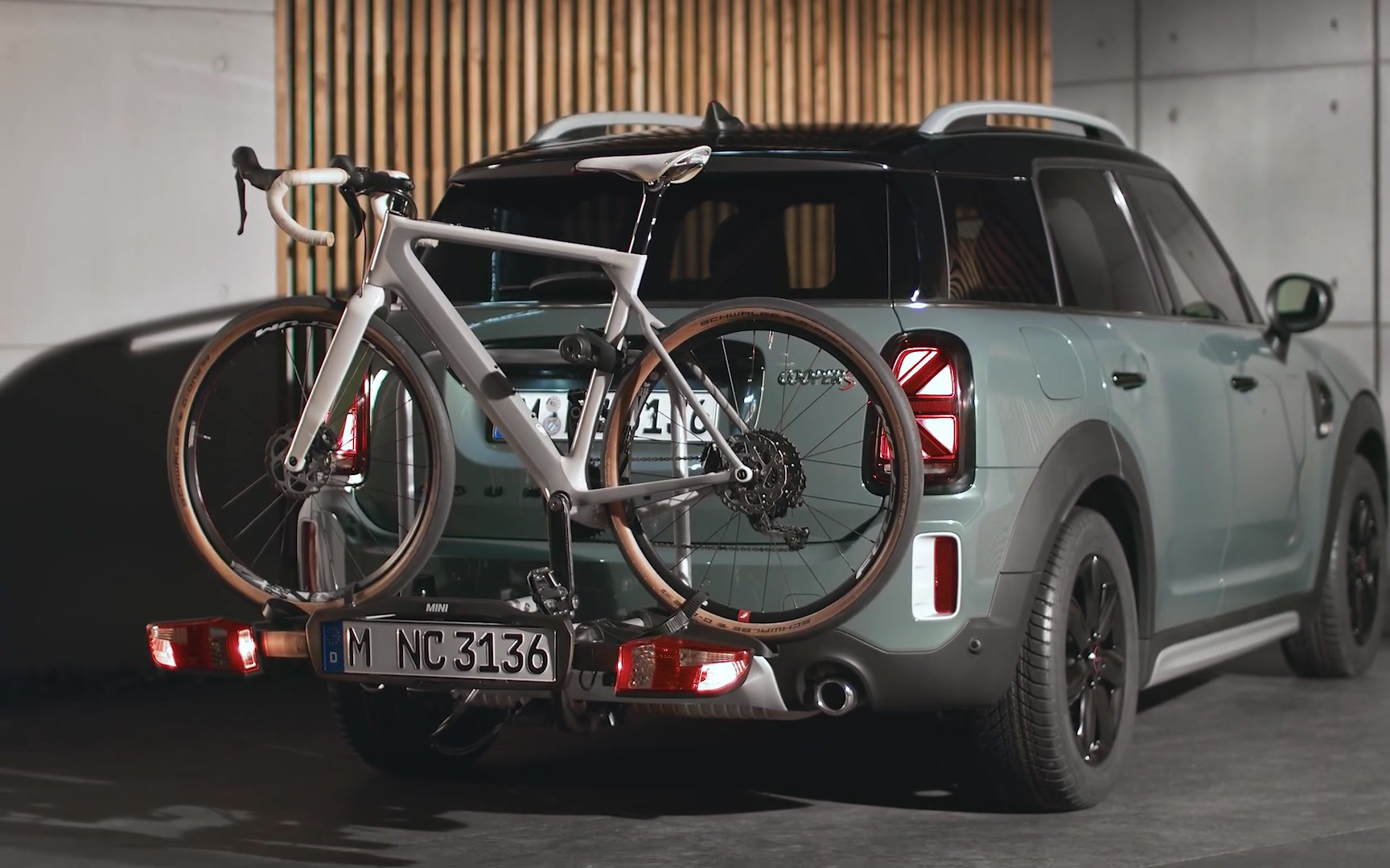 【mini how to】mini操作指南 | 尾部自行车架套件安装教程.