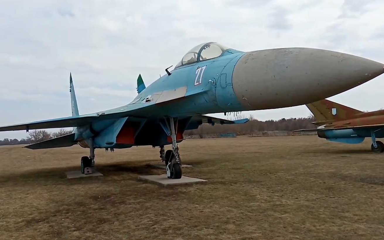 巴伦支海上空的手术刀 - 苏-27p"侧卫"(截击型/少量装备)(2021/4)