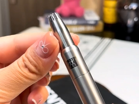 德国鼻毛手动修剪器
