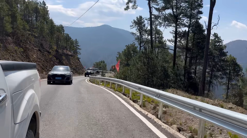 北京出发自驾西藏,第二站行走泸亚线
