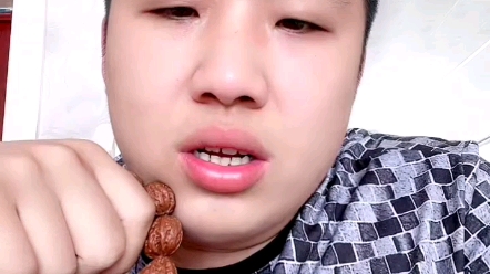 虎哥解读刀哥【虎哥不理解刀哥穿丝袜女装】