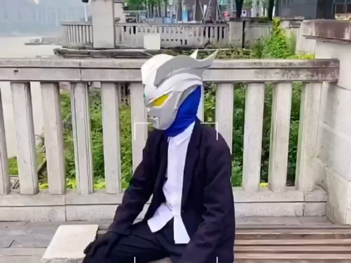 就连绿头鱼都嘲讽赛罗哥哥的舞蹈不好看了