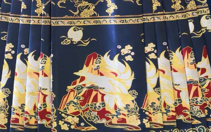 汉服开箱远山黛小狐狸马面还有小琵琶压襟