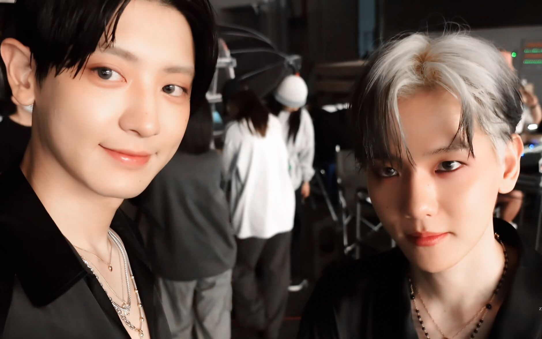 【exo/灿白】报告!有人公费谈恋爱