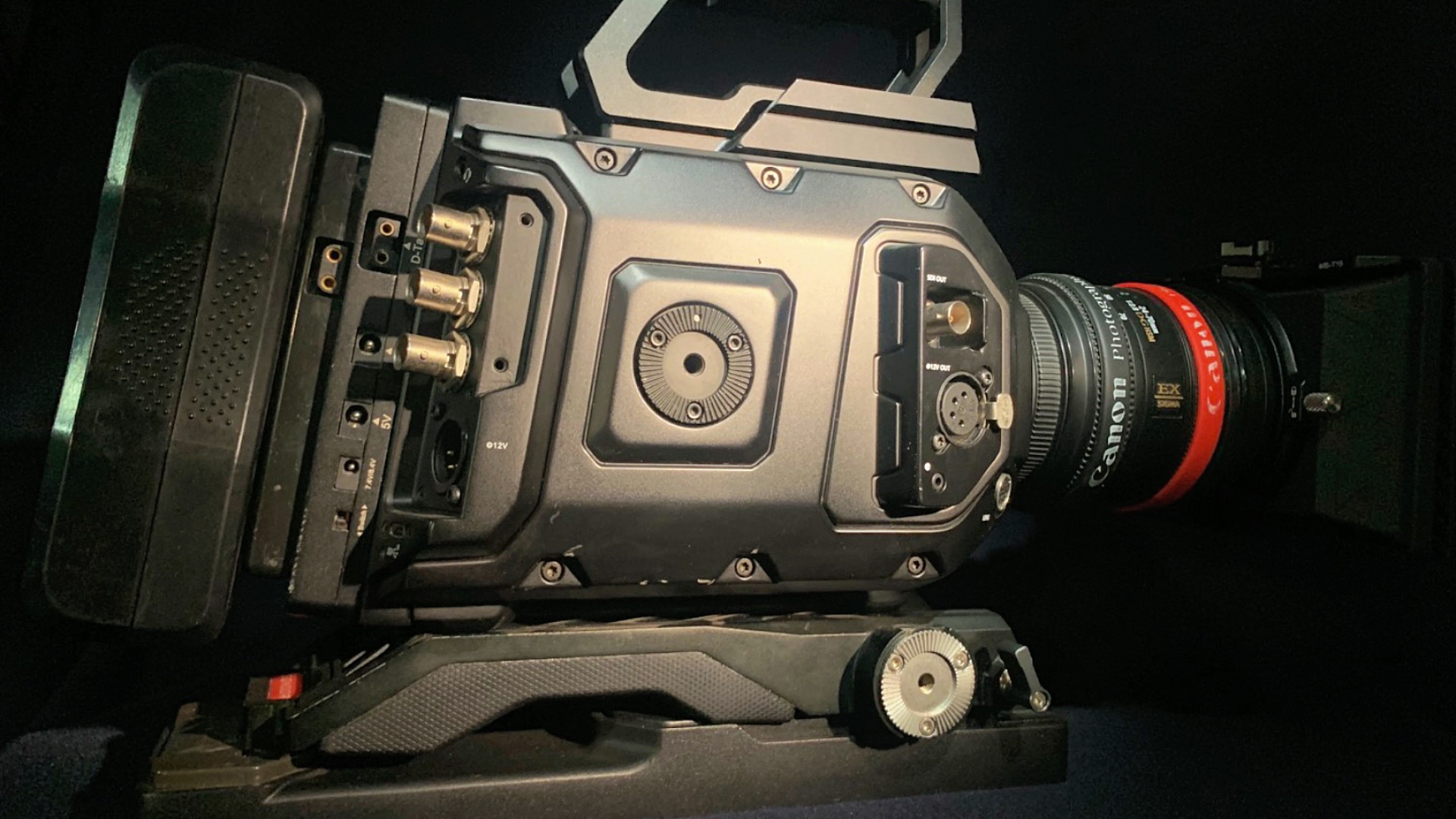 西安租赁出租二手bmd12k摄像机可拍摄高画质视频