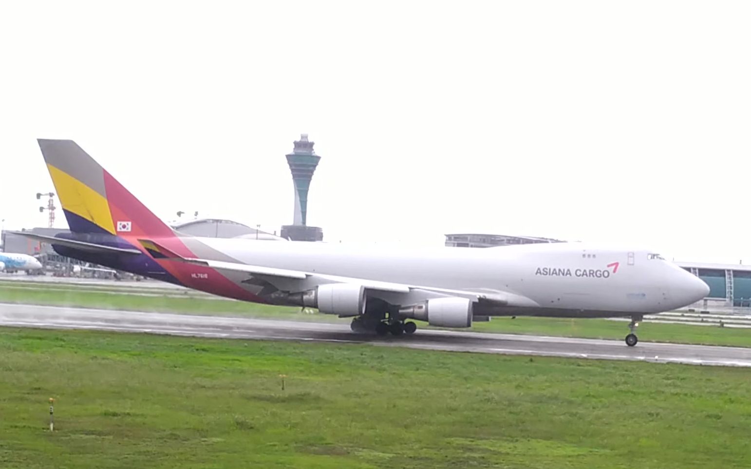 【youtube】韩亚航空|波音747-400f|oz934|河内内排-广州白云-首尔