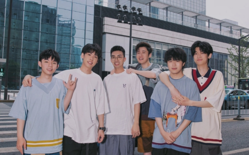 【变形兄弟】"剑走偏锋"全员团综视频帅照混剪!