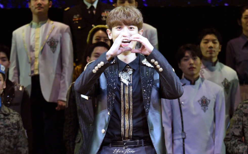 【朴灿烈】音乐剧《meissa之歌》比心合集,平平无奇的比心小天才