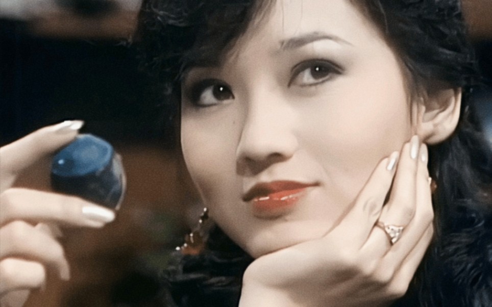 审美启蒙 古早娇俏甜妹天花板 又灵又可爱的洋娃娃 赵雅芝◎播音人