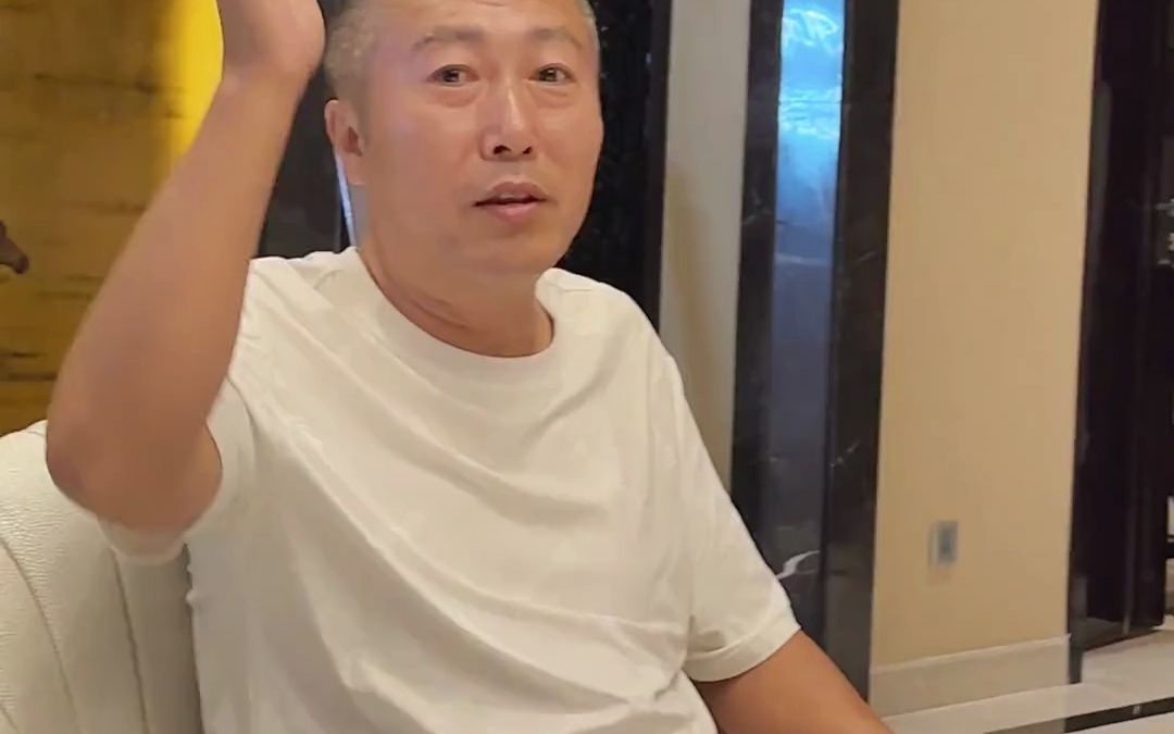 小qq两岁生日快乐 爸爸妈妈永远爱你@露仔 #露仔与旭峰的日常 #露仔