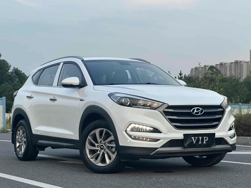 【品牌车型】现代 途胜 2015款 1.